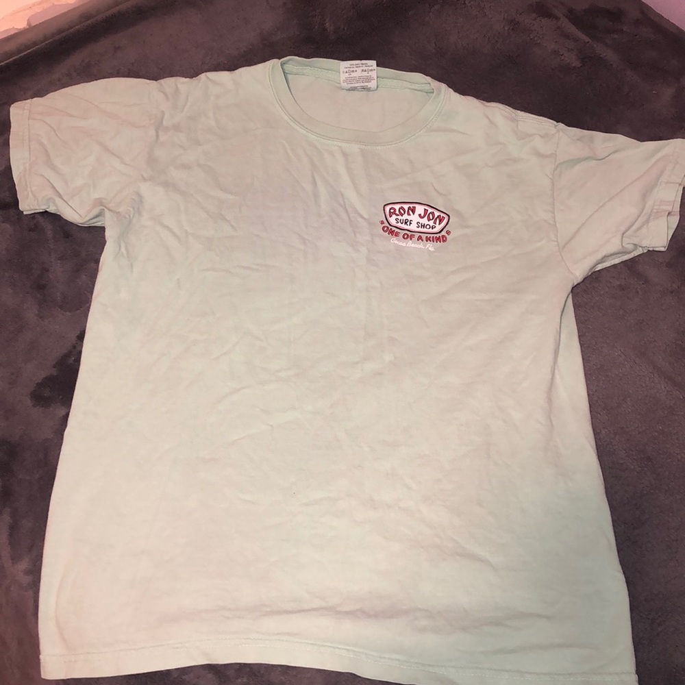 t shirt